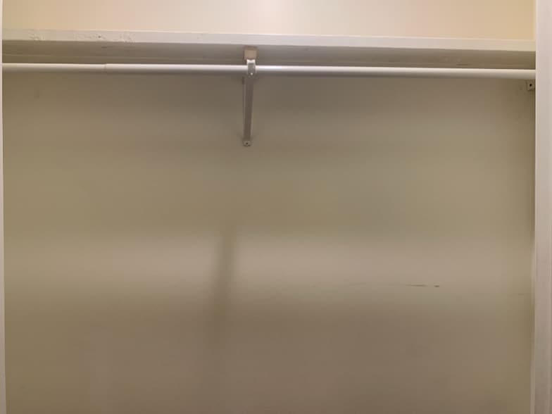 Building Photo - 1415 Kemper St