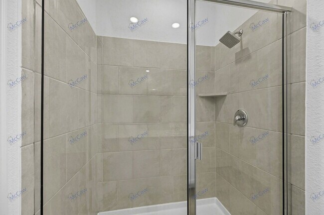 Building Photo - 2560 Eden Crk Dr