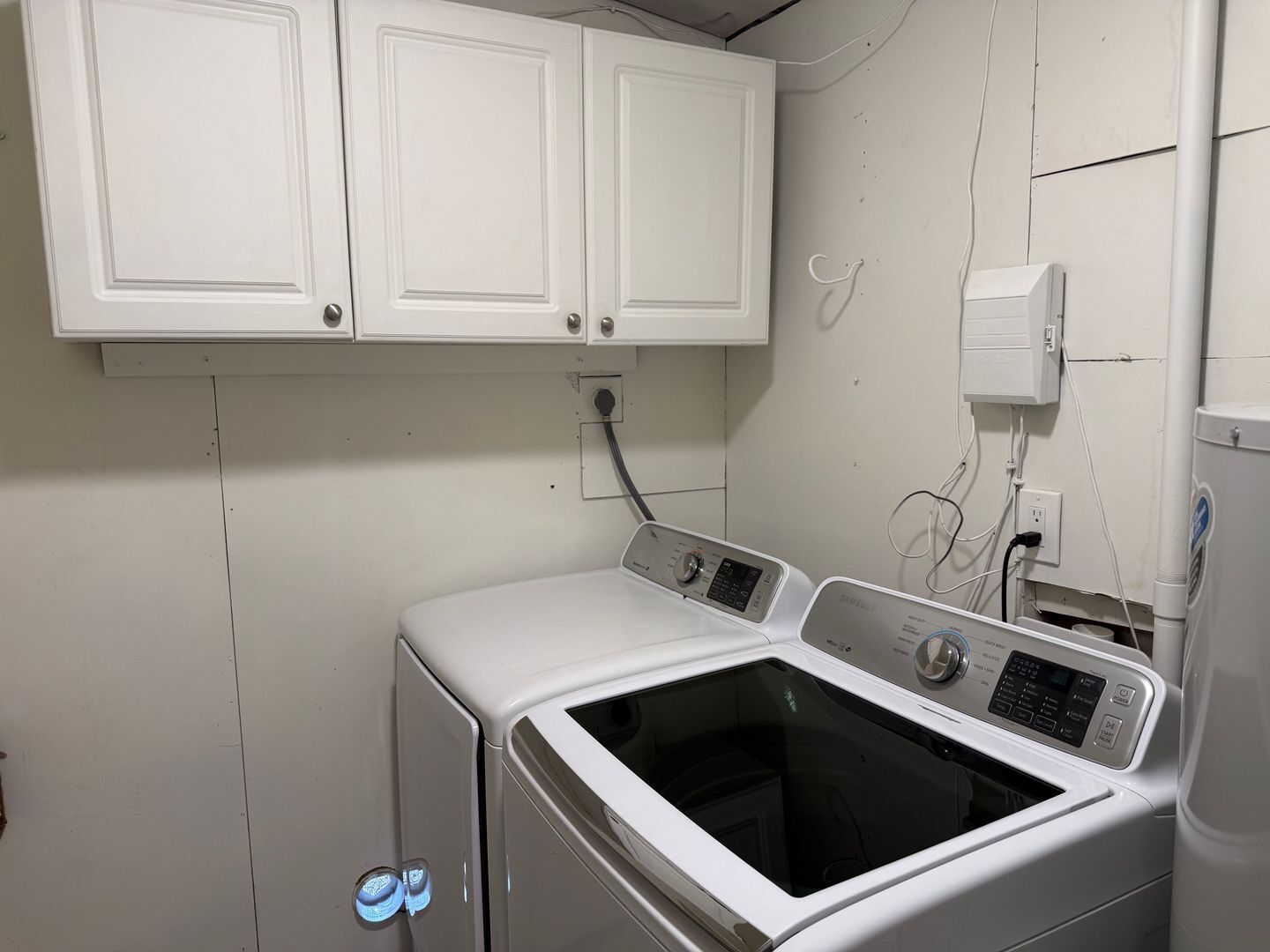 Building Photo - 7252 E Beverly Dr