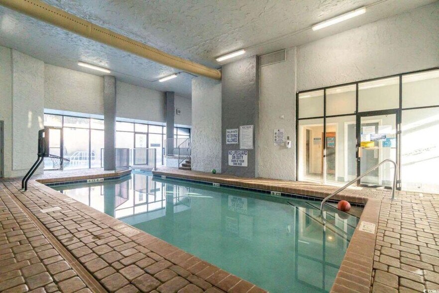 Building Photo - 1906 S Ocean Blvd