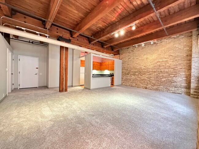 Building Photo - 540 N Lake Shore Dr