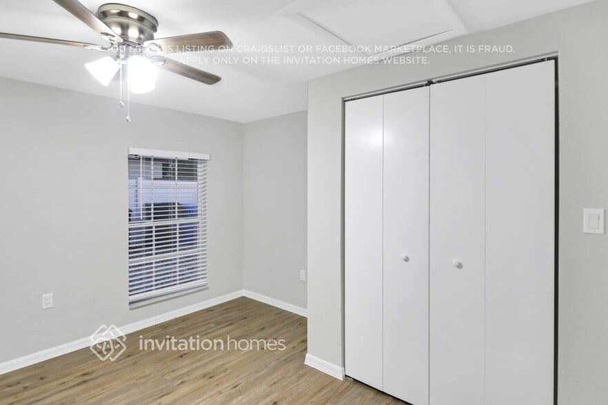 Building Photo - 431 Floridana Dr