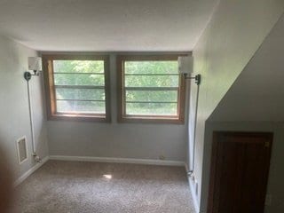 Building Photo - 12421 Green Ridge Dr