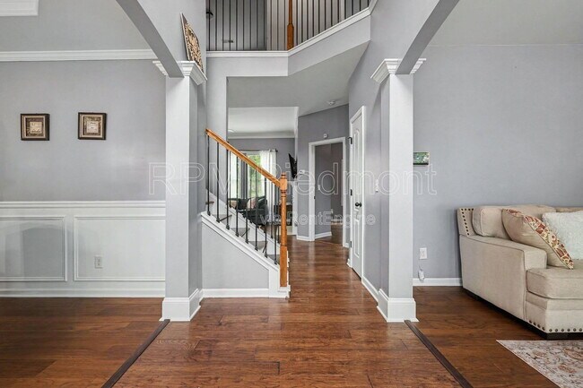 Building Photo - 2909 Estate View Ct