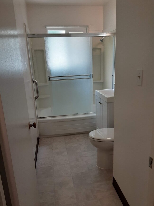 Building Photo - 1630 El Cerrito Dr