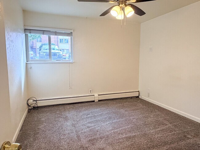 Building Photo - 5995 W Hampden Ave