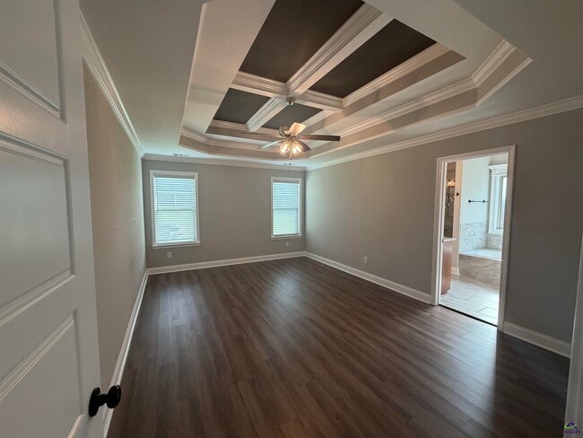 Building Photo - 521 Edgarton Way