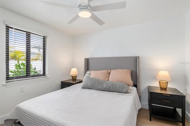 Building Photo - 1950 Nebraska Ave