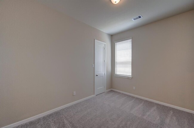 Building Photo - 4227 Maple Glen Dr