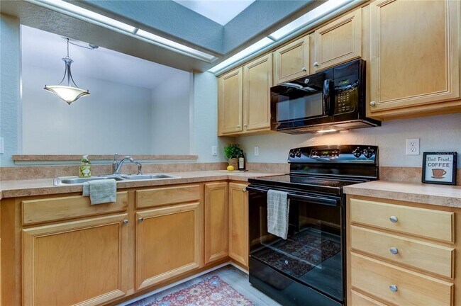 Building Photo - 3147 Brooker Creek Way