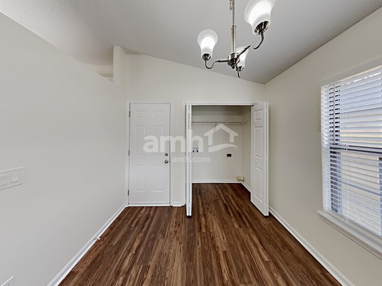 Building Photo - 7590 Fawn Lake Dr N