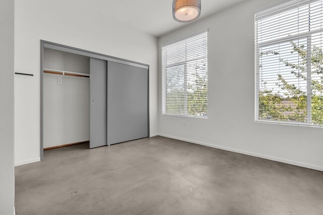 Building Photo - 144 S Harbor Blvd