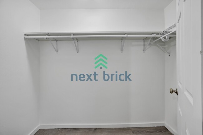 Building Photo - 2-bedroom, 1-bath basement unit