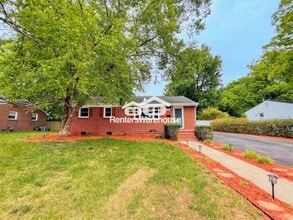 Building Photo - 531 Pagewood Dr