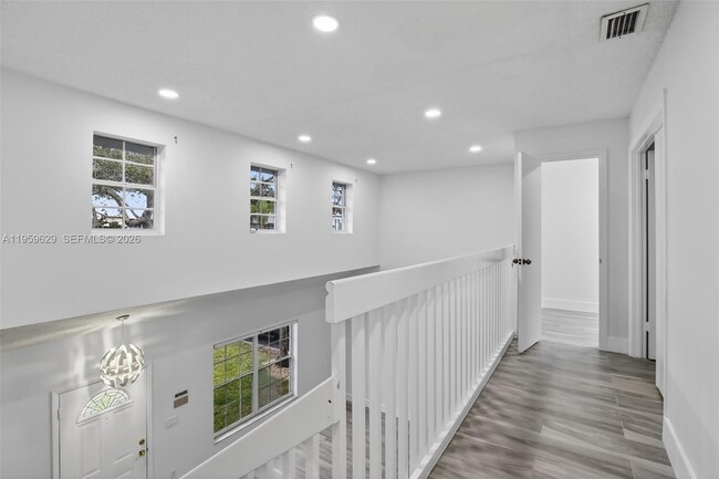 Building Photo - 4981 SW 122nd Terrace