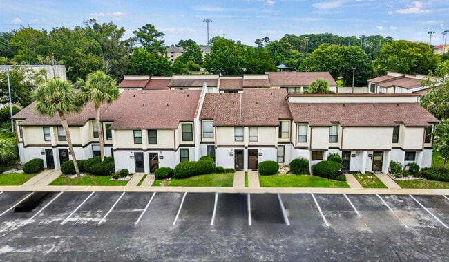 Building Photo - 1012 Possum Trot Rd