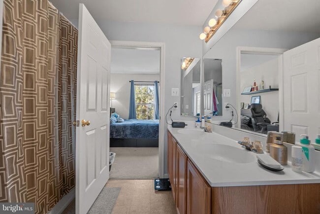 Building Photo - 44481 Watertown Terrace