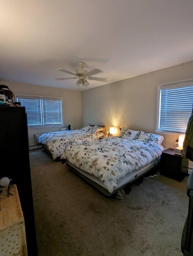 Building Photo - 125 Montgomery Ave