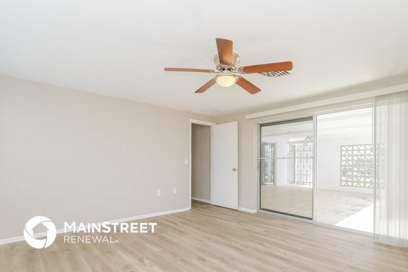Building Photo - 5127 Reseda Dr