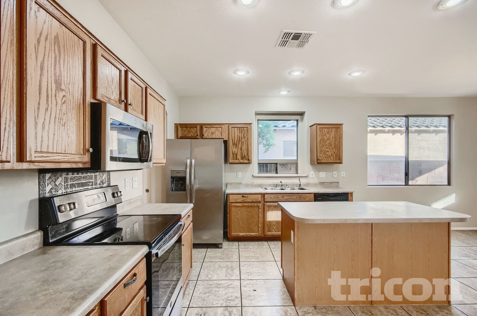 Building Photo - 45063 W Jack Rabbit Trail