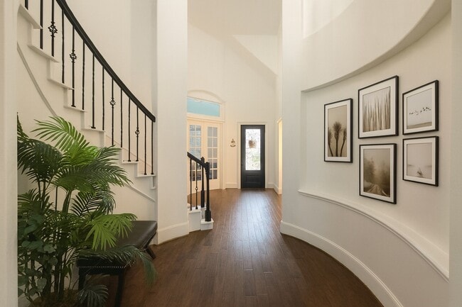 Building Photo - 9702 Caldwell Way