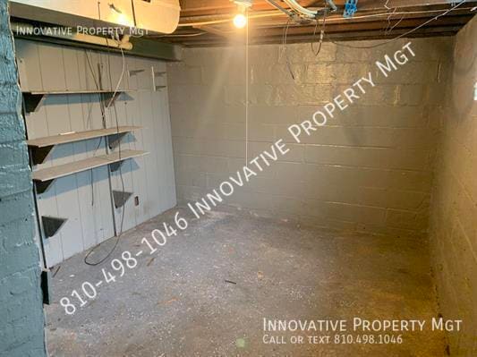 Building Photo - 1405 Lincoln Dr