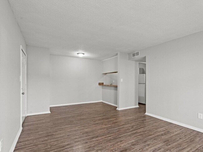 Building Photo - 4205 Patton Rd SW