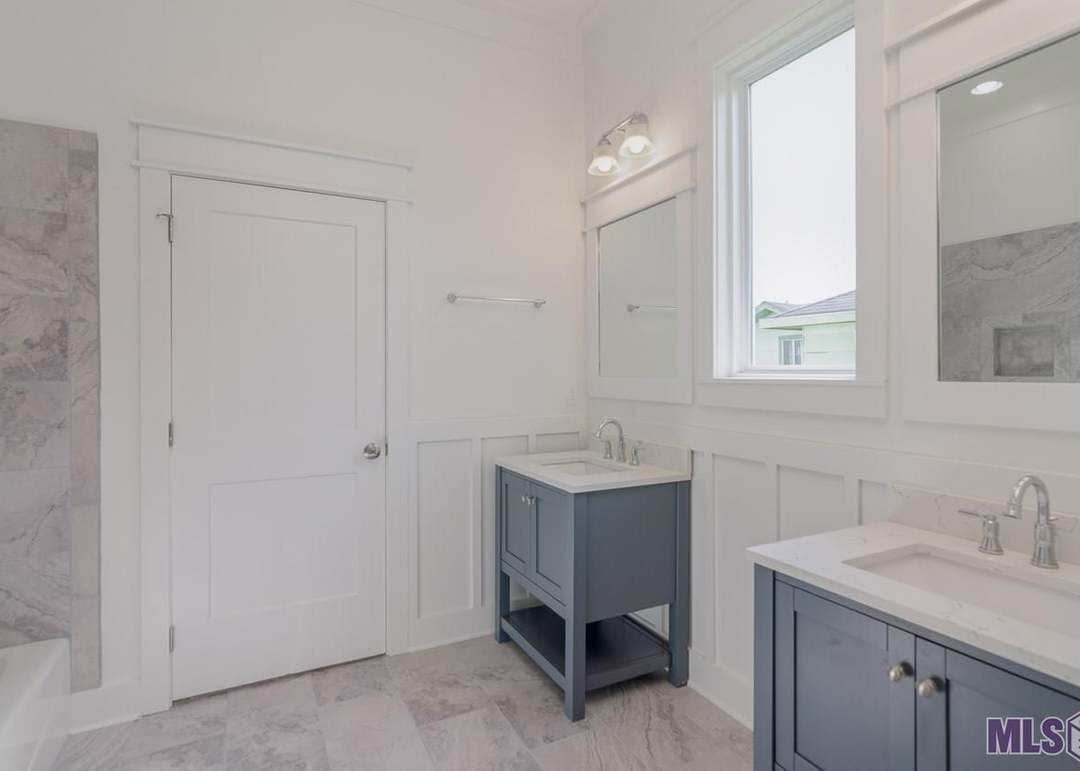 Building Photo - 634 W Grant St