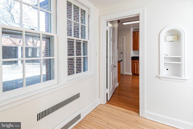 Building Photo - 150 Prospect Ave