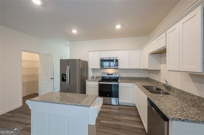 Building Photo - 2688 Toucan Wy