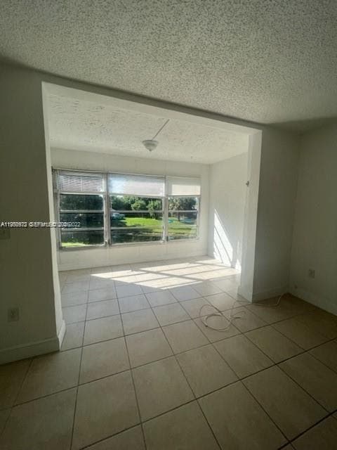 Building Photo - 6670 Royal Palm Blvd