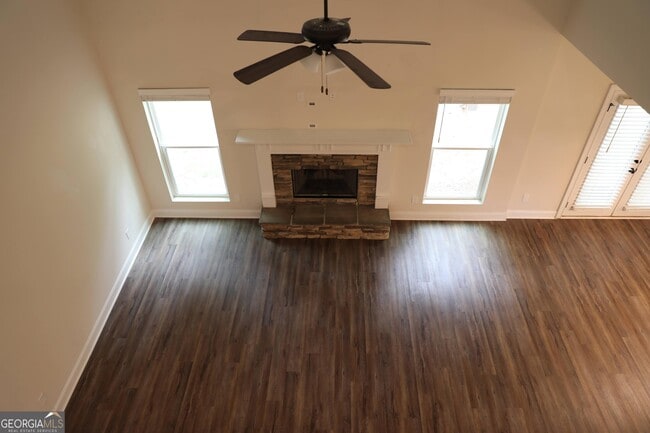 Building Photo - 225 Barnett Ln Ln