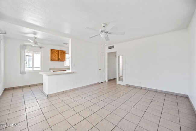 Building Photo - 3903 N 12th St