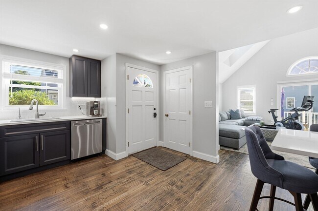 Building Photo - 59 Merrimack Meadows Ln