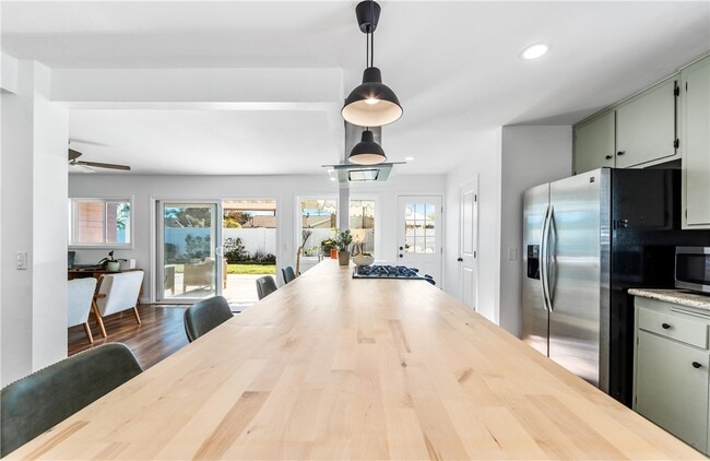 Building Photo - 5052 Audrey Dr