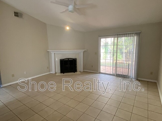 Building Photo - 7751 Fawn Lake Dr S