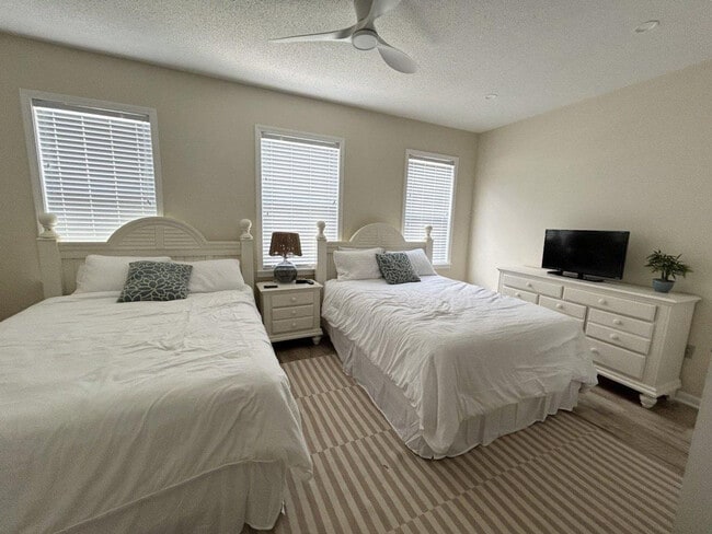 Building Photo - 25 Seabreeze Trail