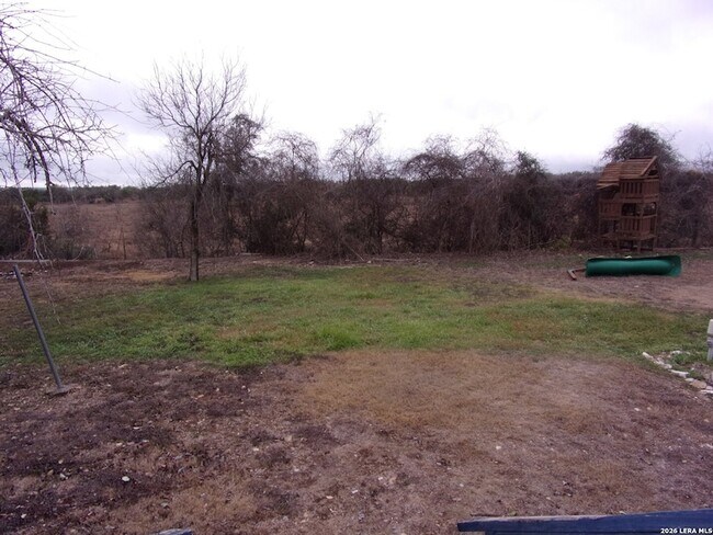 Building Photo - 360 Rangeland Rd