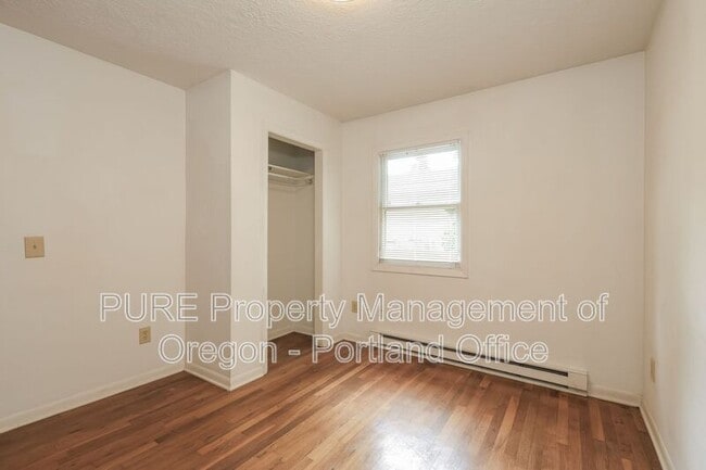 Building Photo - 2931 SE 119th Ave