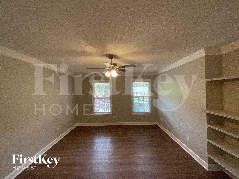 Building Photo - 6004 Stone Bluff Dr