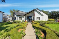 Building Photo - Woodtrail Apartment Homes