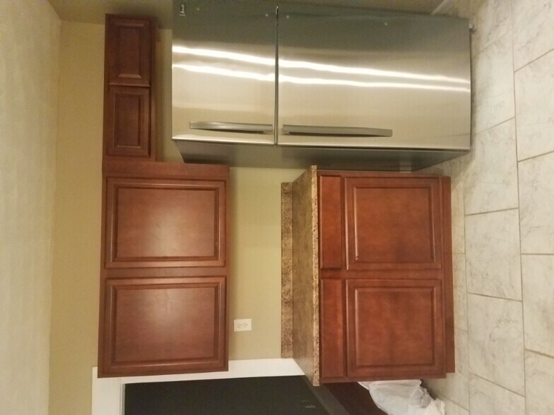 Building Photo - 72 Ardmore St