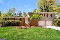 Building Photo - 2255 Kings Forest Dr SE
