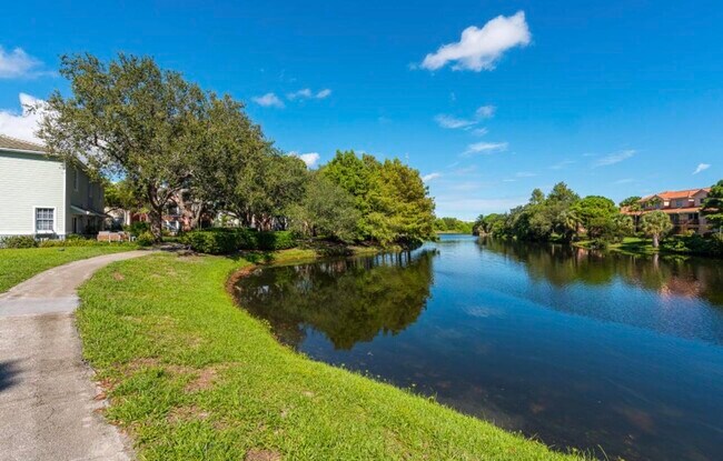 Building Photo - 1055 Crystal Way