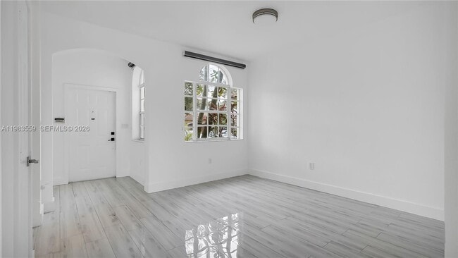 Building Photo - 4991 SW 135th Ave