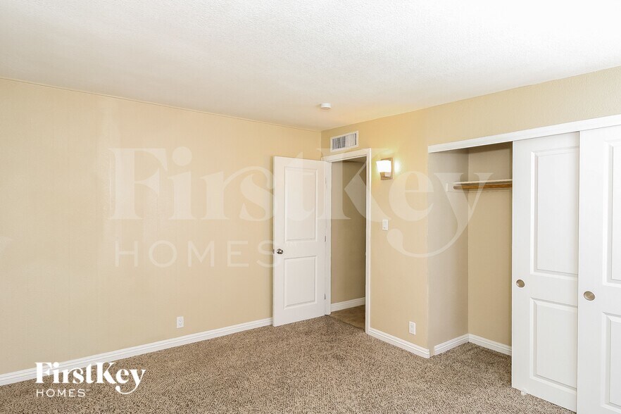 Building Photo - 5119 Margo Dr