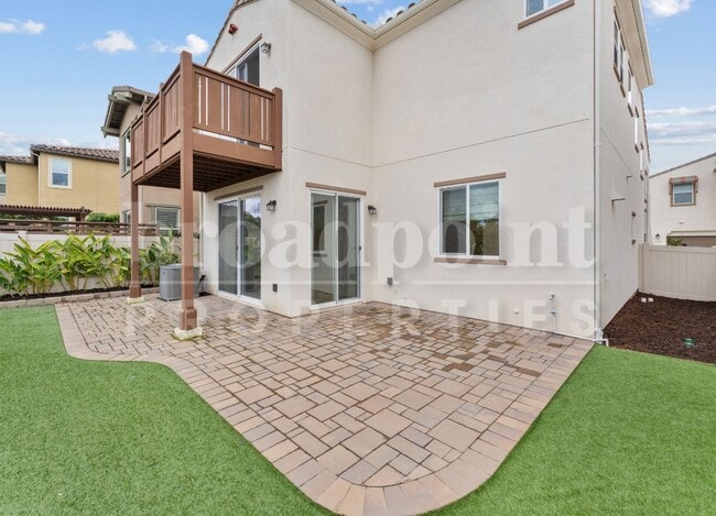 Building Photo - 1190 Via Candelas