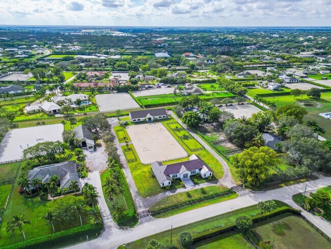 Building Photo - 2889 Appaloosa Trail