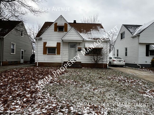 Building Photo - 3-Bedroom Single Family home in Maple Hts!