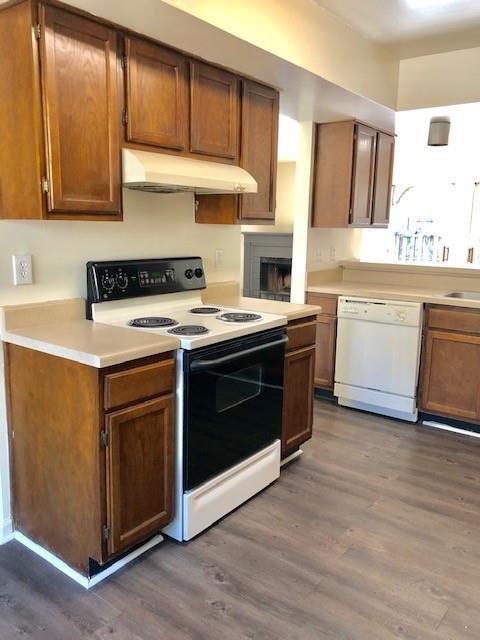 Building Photo - 6701 Dickens Ferry Rd